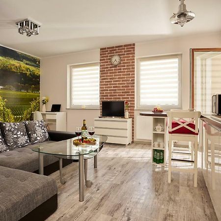 Apartament Winnica Zielona Gora  Luaran gambar