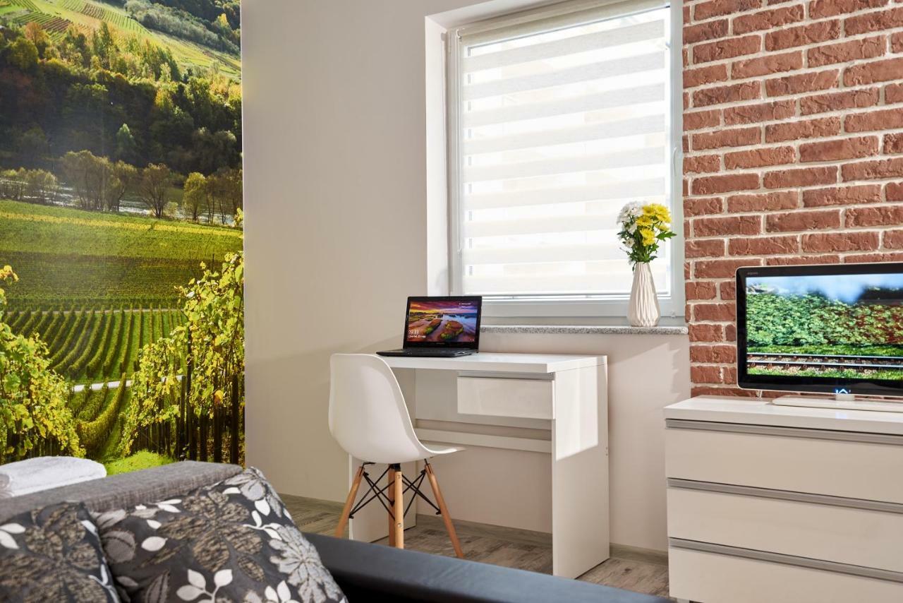 Apartament Winnica Zielona Gora  Luaran gambar